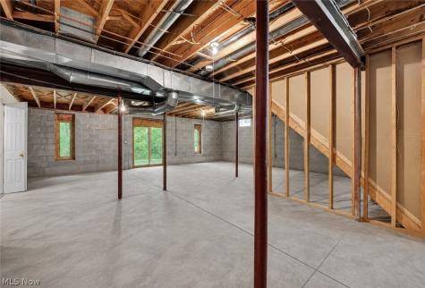 7358 Oakhill Road Bedford OH 44146