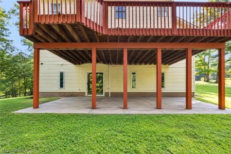7358 Oakhill Road Bedford OH 44146