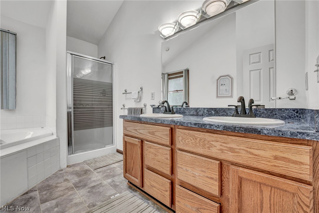 7358 Oakhill Road Bedford OH 44146
