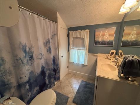 1420 Dorsh Road South Euclid OH 44121