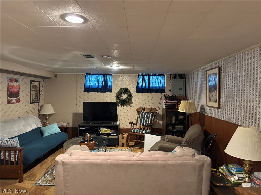 1420 Dorsh Road South Euclid OH 44121