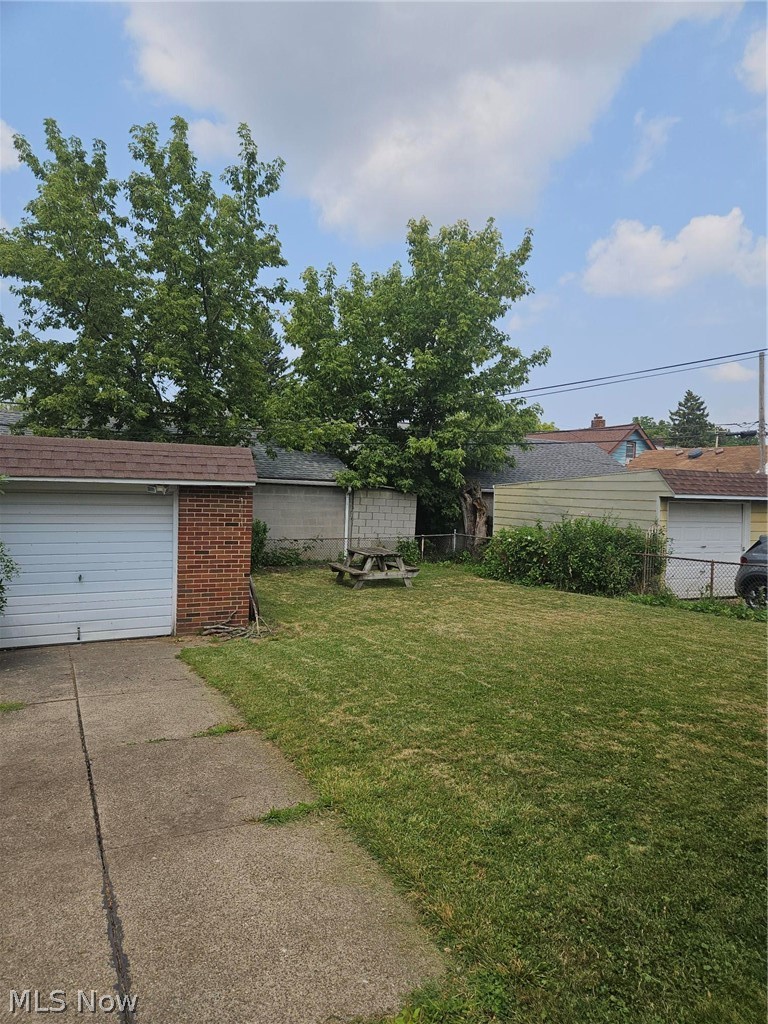 4518 Archmere Avenue Cleveland OH 44109