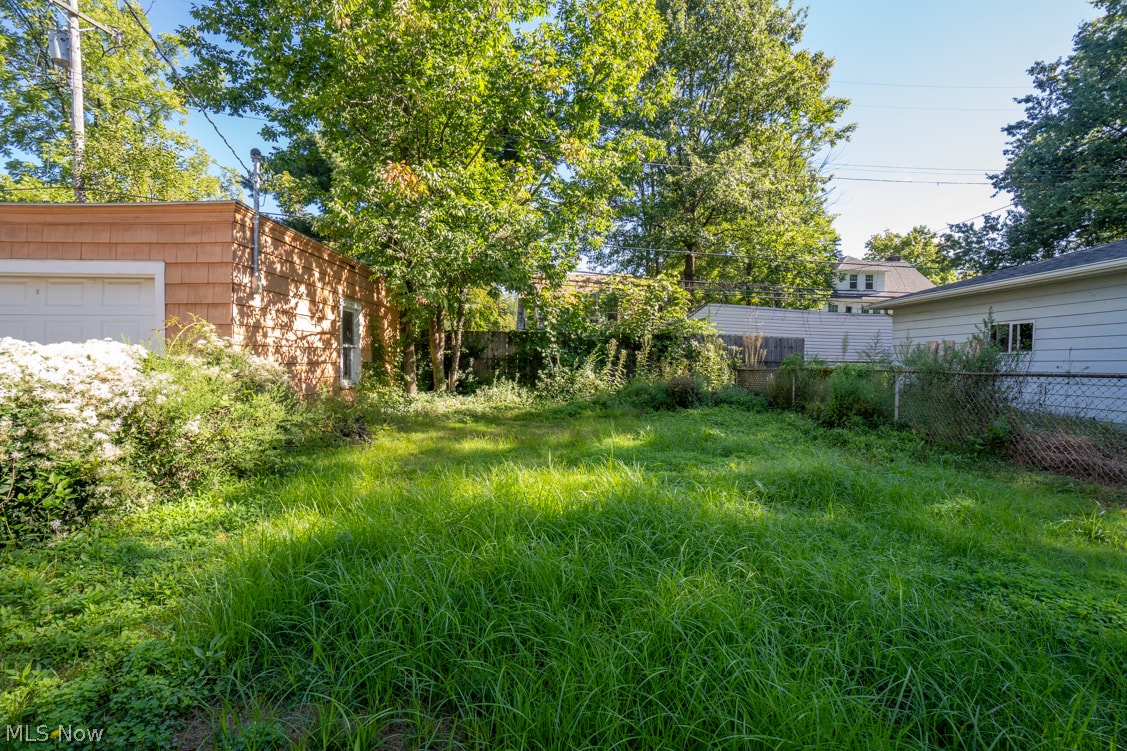 3207 Chadbourne Road Shaker Heights OH 44120
