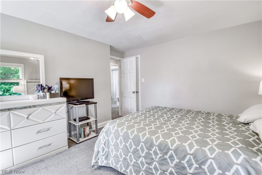 5284 Haverford Drive Lyndhurst OH 44124