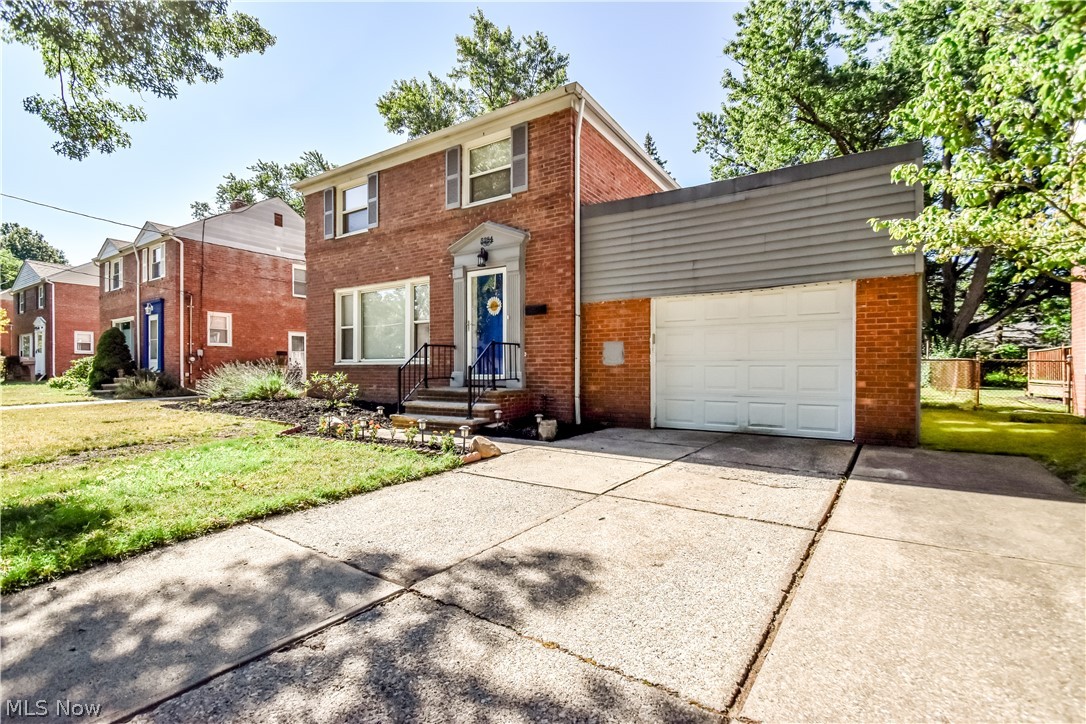 5284 Haverford Drive Lyndhurst OH 44124