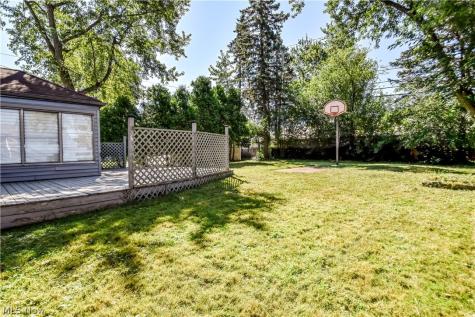 5284 Haverford Drive Lyndhurst OH 44124