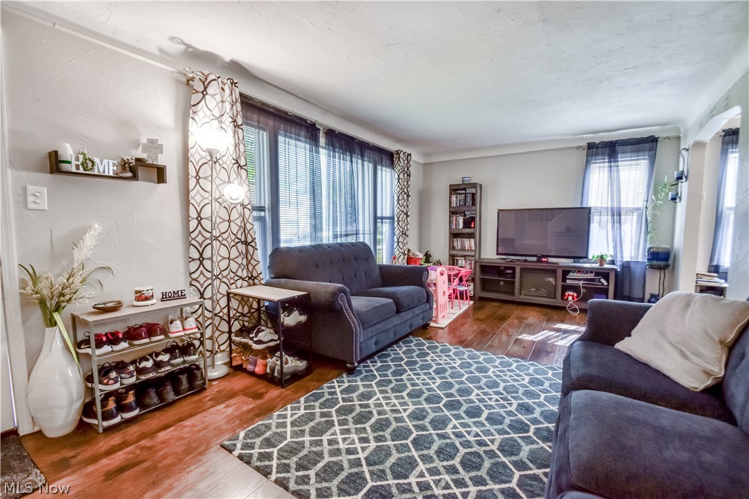 5284 Haverford Drive Lyndhurst OH 44124