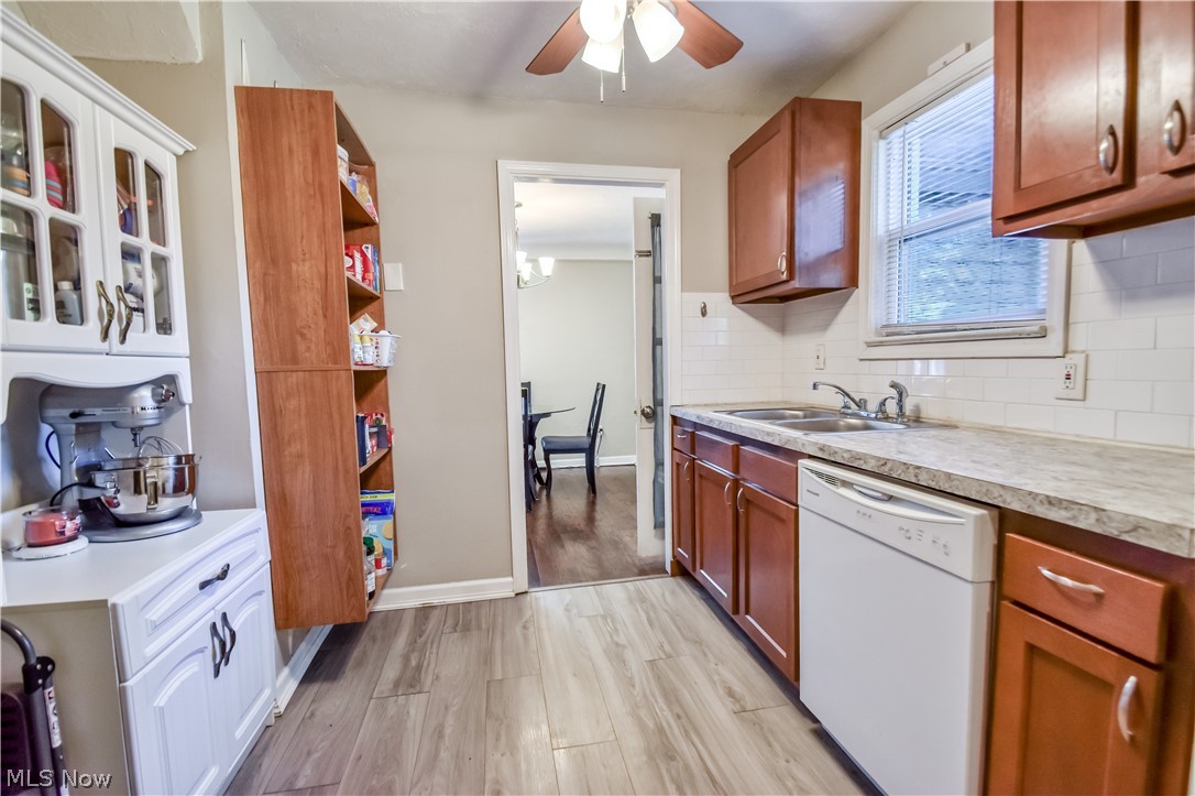 5284 Haverford Drive Lyndhurst OH 44124
