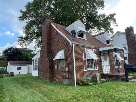 1416 Mcgregor Avenue NW Canton OH 44703