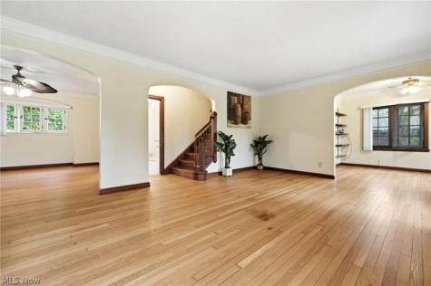 14316 Ashwood Road Shaker Heights OH 44120