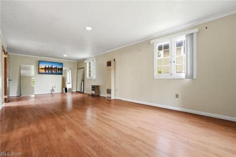14316 Ashwood Road Shaker Heights OH 44120