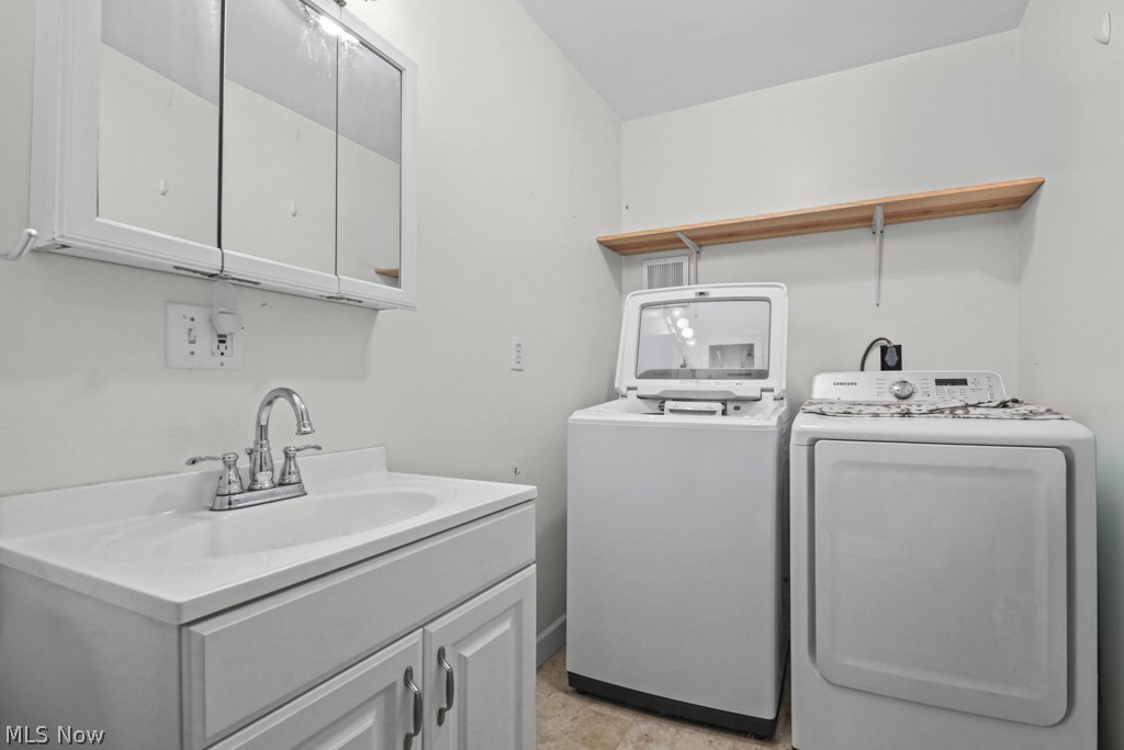111 Highland Avenue Munroe Falls OH 44262