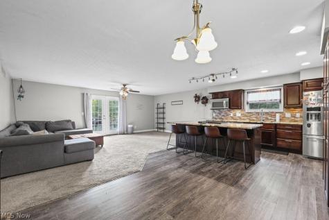 111 Highland Avenue Munroe Falls OH 44262