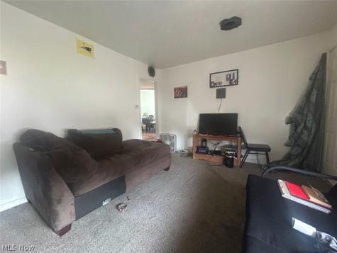 336 Parmely Avenue Elyria OH 44035