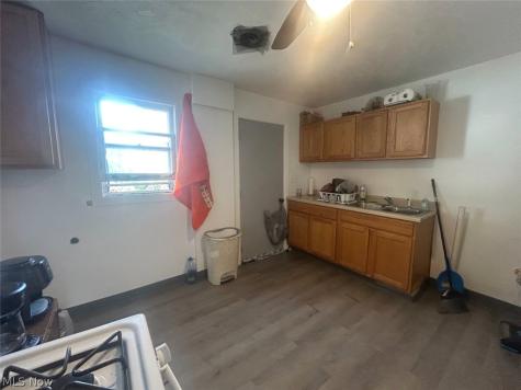 336 Parmely Avenue Elyria OH 44035