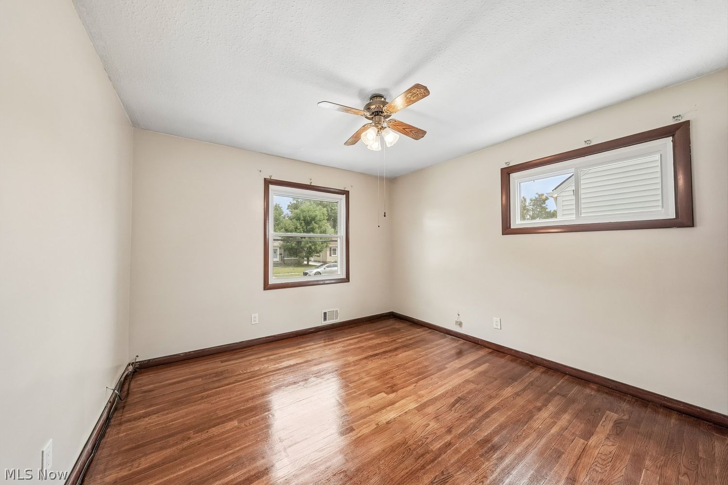 2711 Center Drive Parma OH 44134