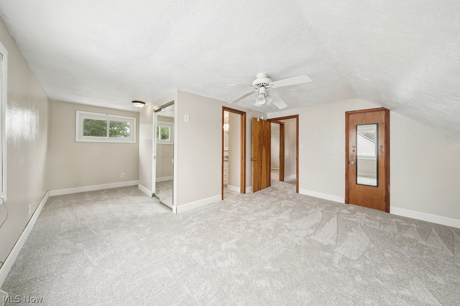 2711 Center Drive Parma OH 44134