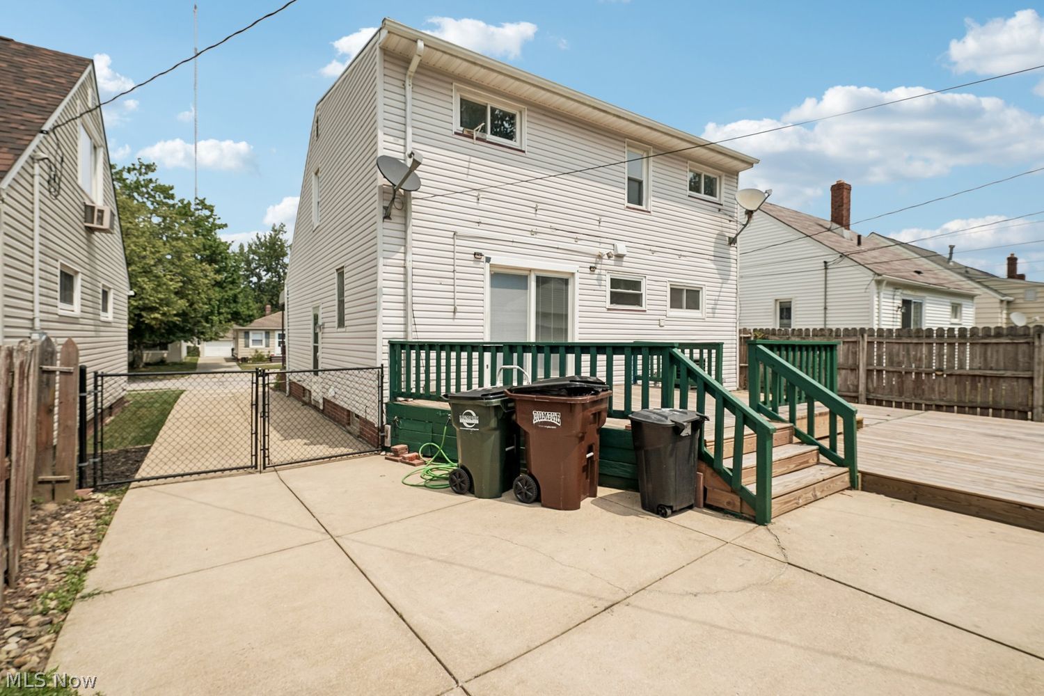 2711 Center Drive Parma OH 44134