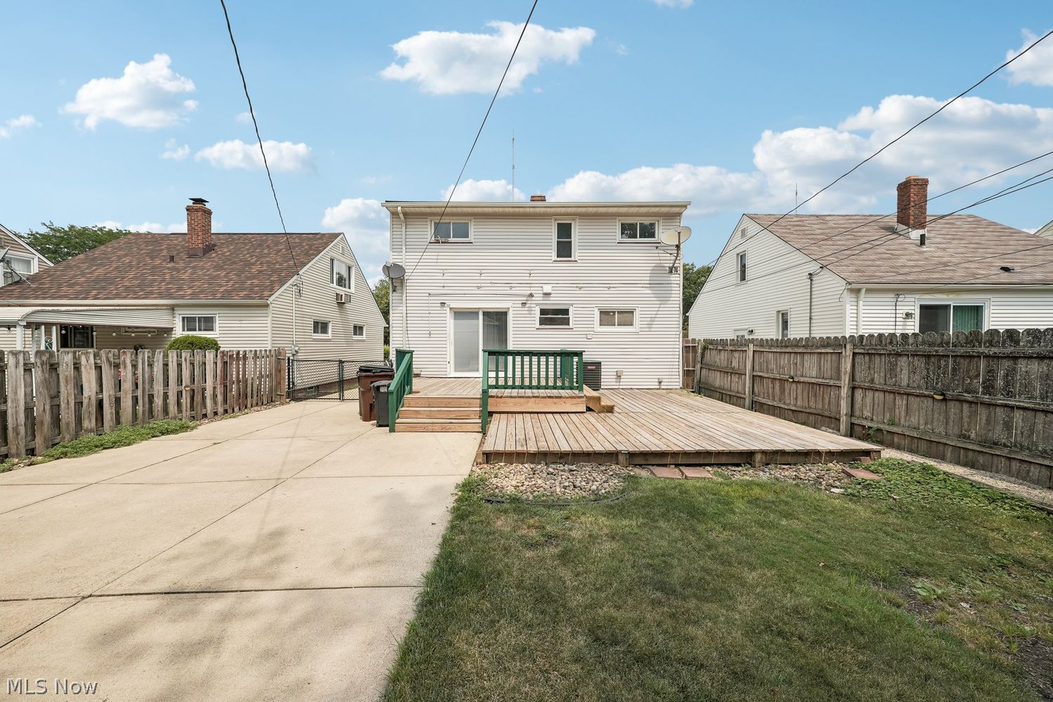 2711 Center Drive Parma OH 44134