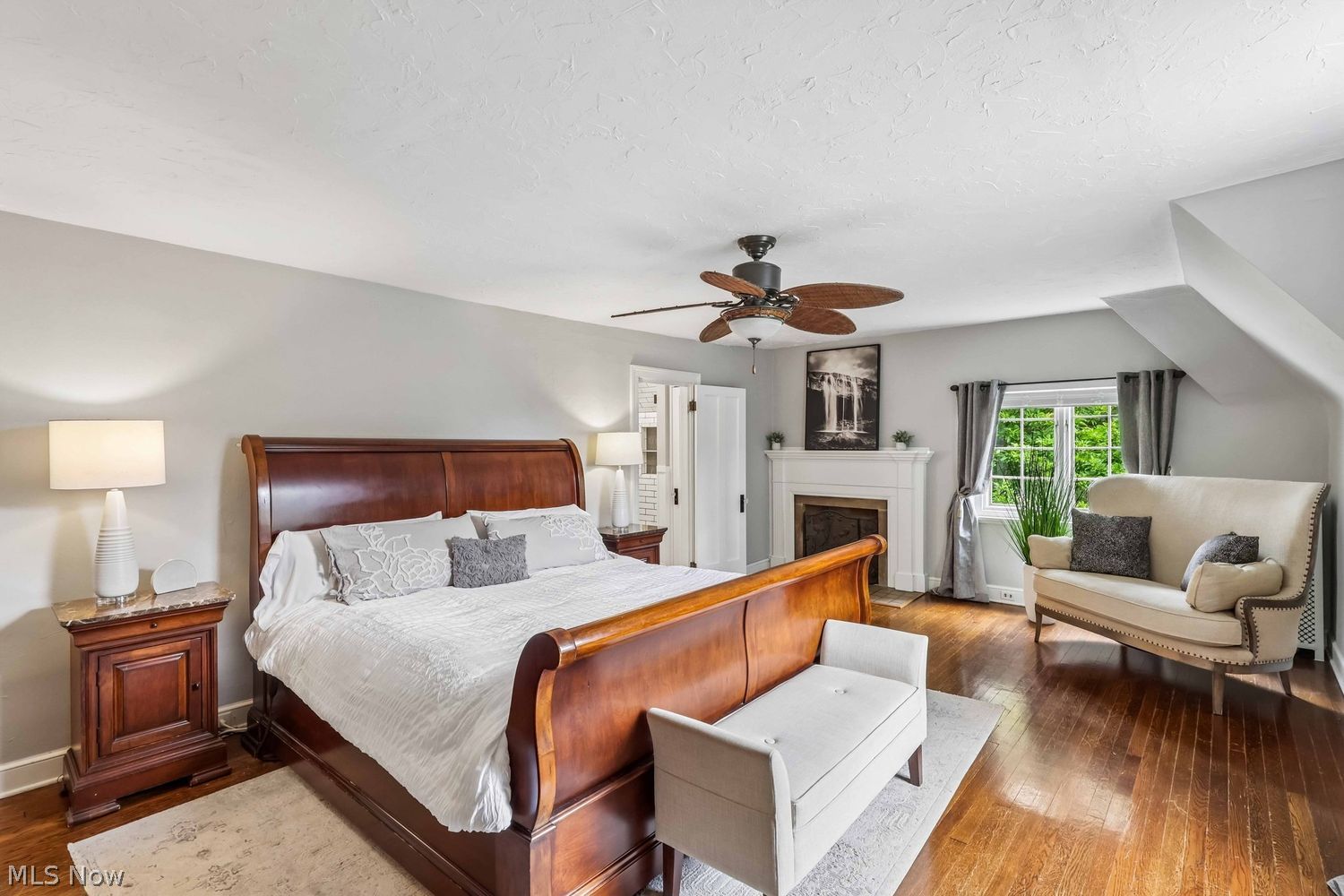 19909 Marchmont Road Shaker Heights OH 44122