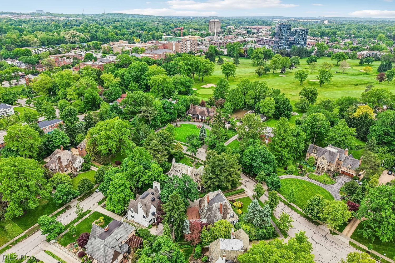 19909 Marchmont Road Shaker Heights OH 44122