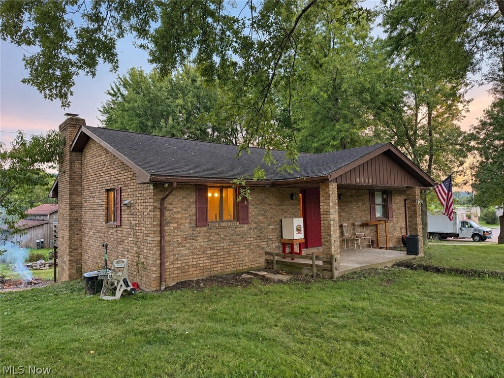 2205 Stonecreek Road SW New Philadelphia OH 44663