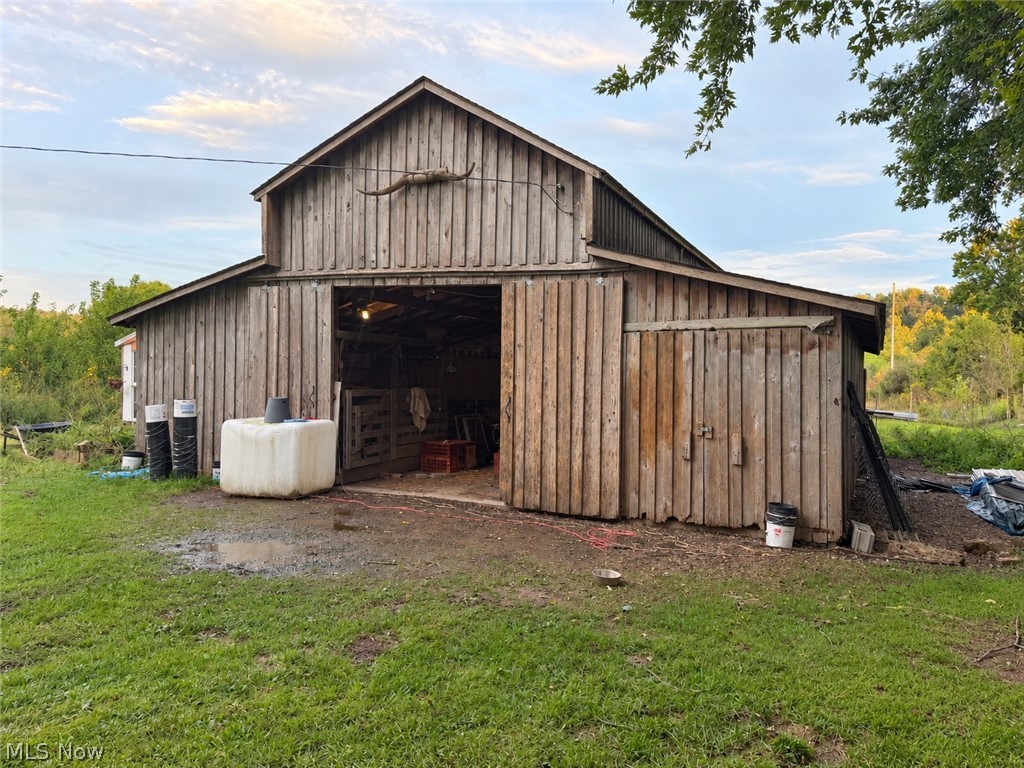 2205 Stonecreek Road SW New Philadelphia OH 44663