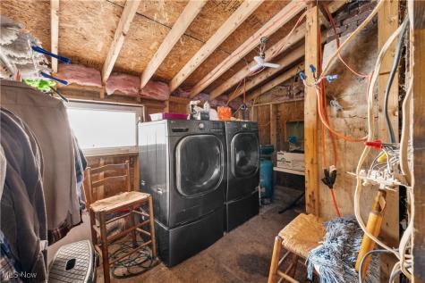 584 Apple Drive Coventry OH 44319
