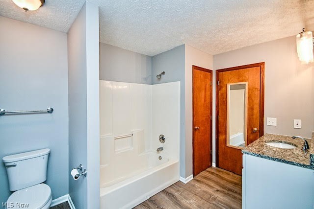 2391 Libra Circle SW Canton OH 44706