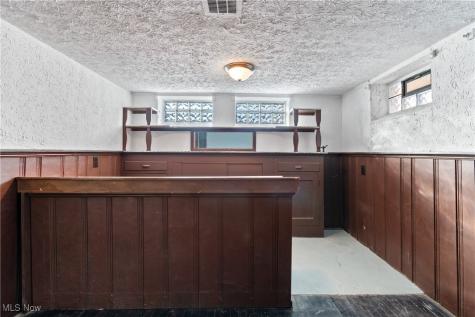 14313 Montrose Avenue Cleveland OH 44111