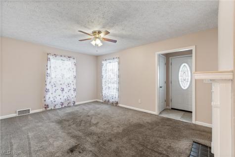 14313 Montrose Avenue Cleveland OH 44111