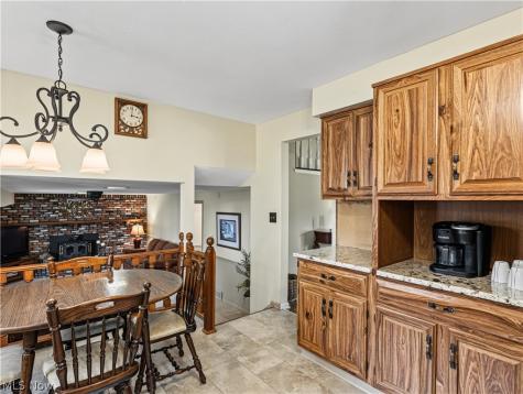 6187 Carlyle Drive Seven Hills OH 44131