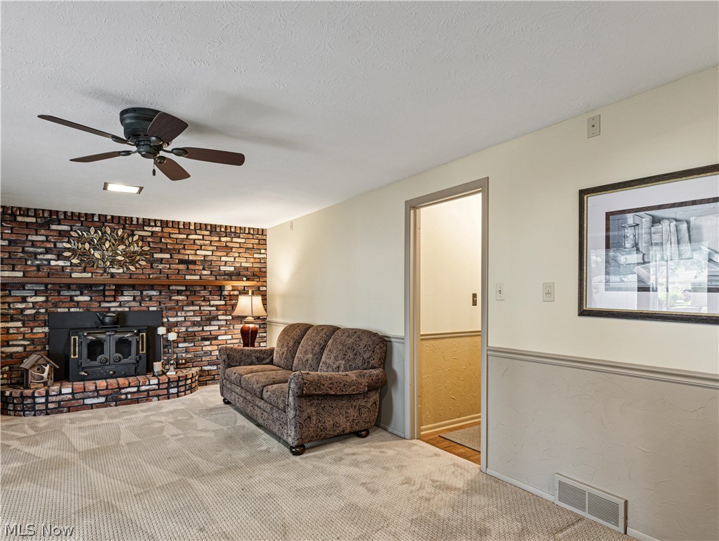 6187 Carlyle Drive Seven Hills OH 44131