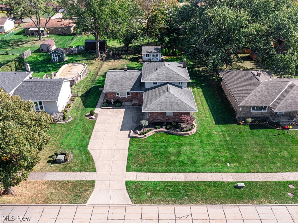 6187 Carlyle Drive Seven Hills OH 44131