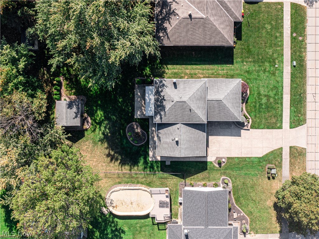 6187 Carlyle Drive Seven Hills OH 44131