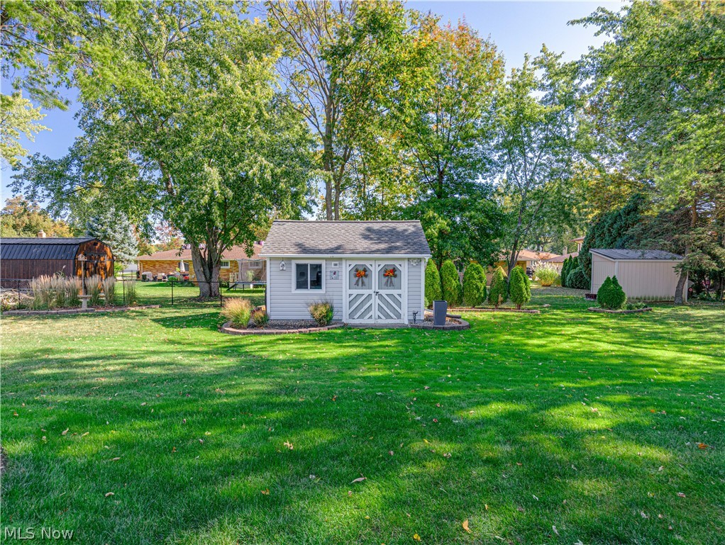6187 Carlyle Drive Seven Hills OH 44131
