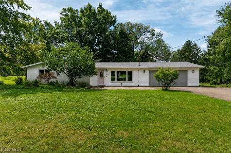 975 Colony Drive Aurora OH 44202