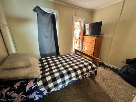 622 W 24th Street Lorain OH 44052