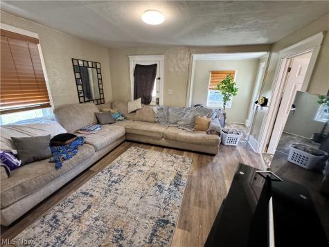 622 W 24th Street Lorain OH 44052