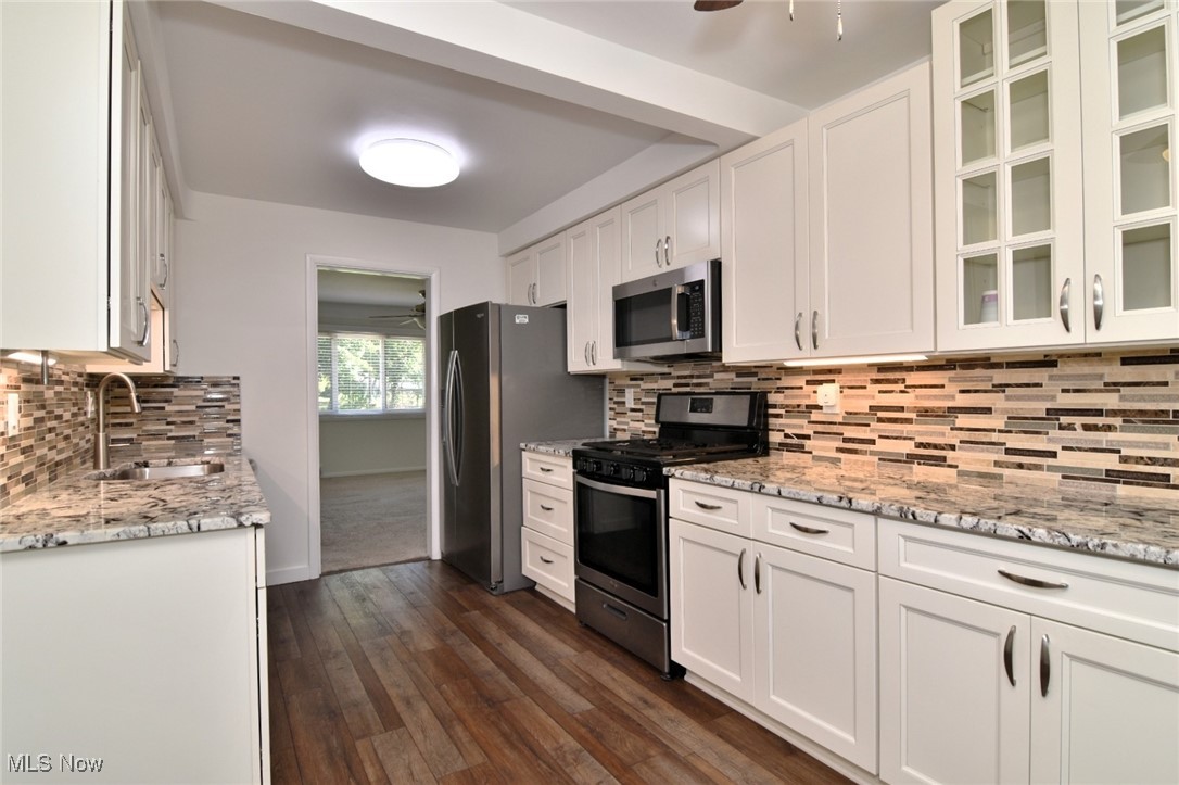 981 Hanley Road Lyndhurst OH 44124