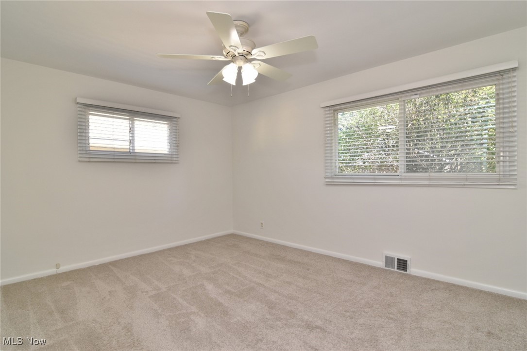 981 Hanley Road Lyndhurst OH 44124