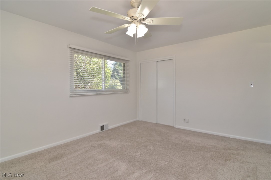 981 Hanley Road Lyndhurst OH 44124