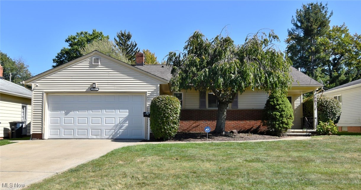 981 Hanley Road Lyndhurst OH 44124