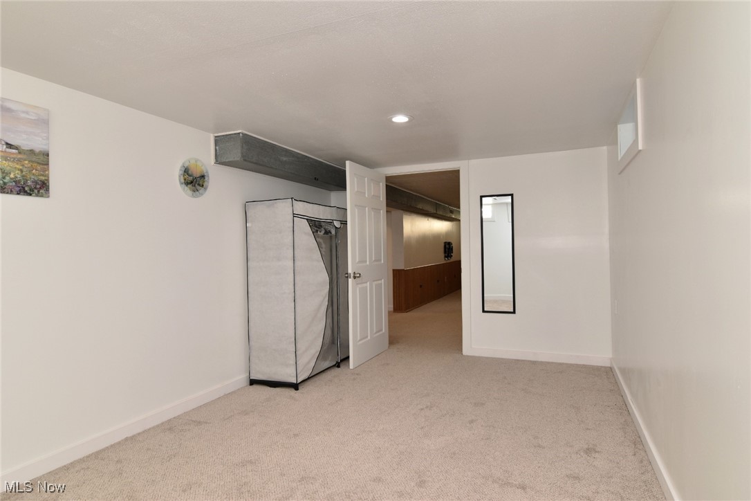 981 Hanley Road Lyndhurst OH 44124