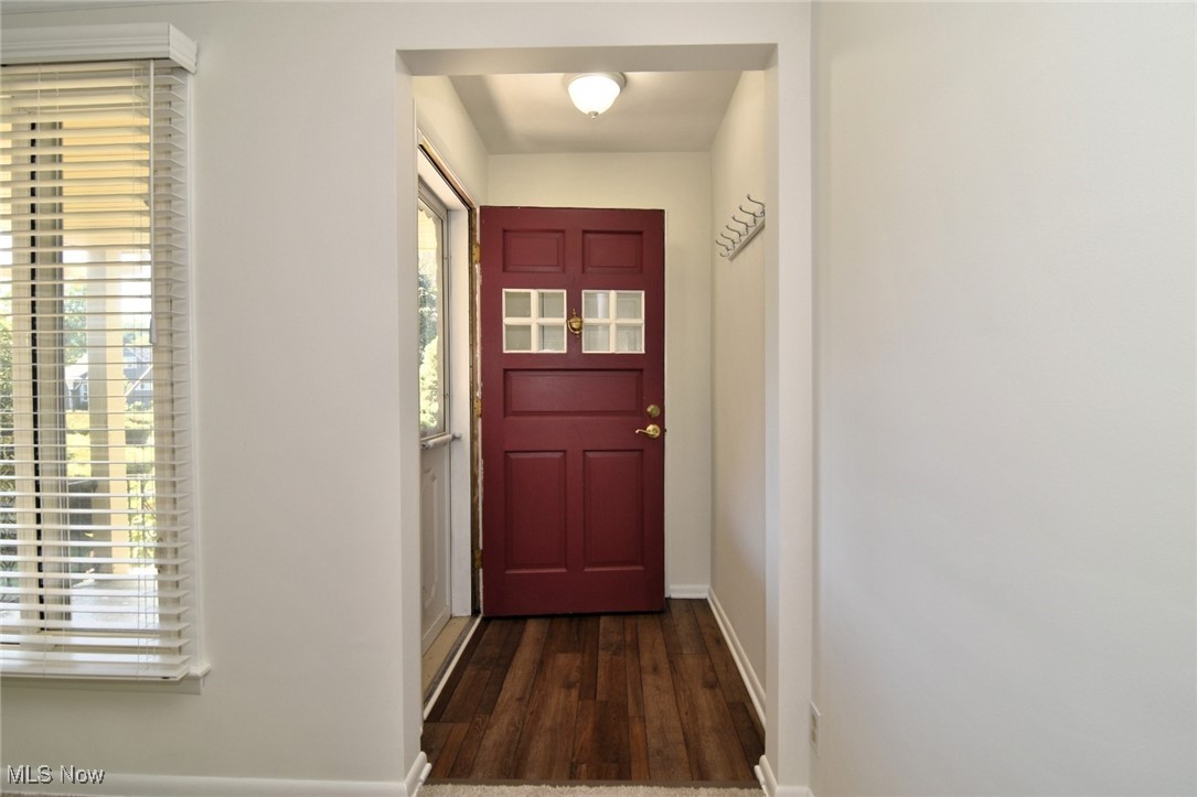 981 Hanley Road Lyndhurst OH 44124