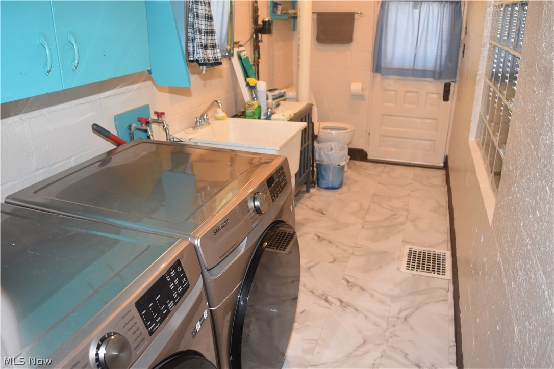 614 Columbus Avenue Martins Ferry OH 43935