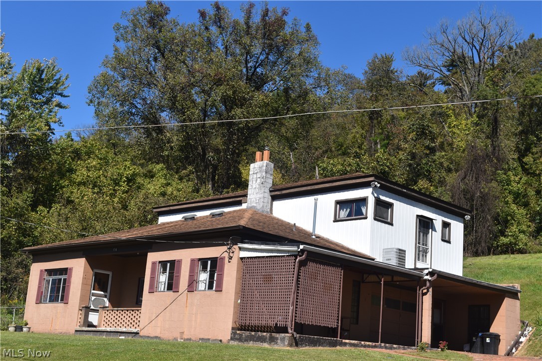 614 Columbus Avenue Martins Ferry OH 43935