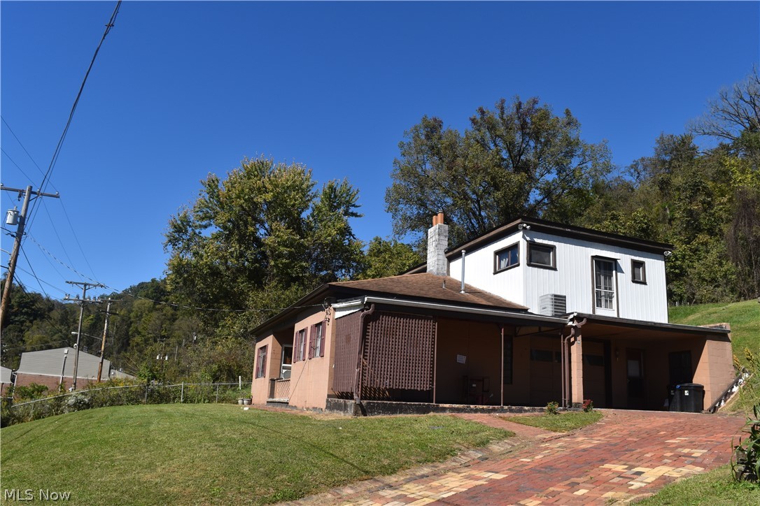 614 Columbus Avenue Martins Ferry OH 43935