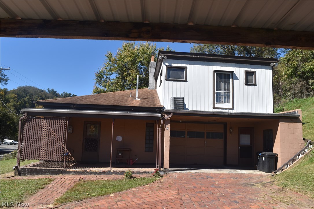 614 Columbus Avenue Martins Ferry OH 43935