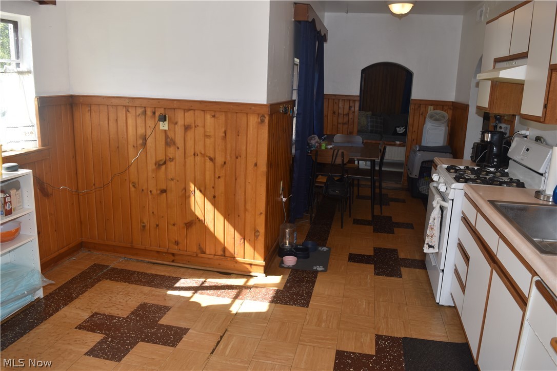 614 Columbus Avenue Martins Ferry OH 43935